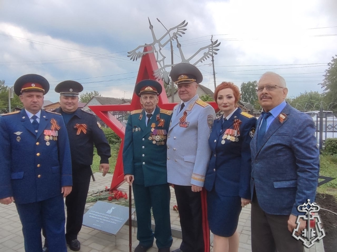 Офицер росгвардии принял участие в открытии мемориала посвященному 80-летию победы в великой отечественной войне