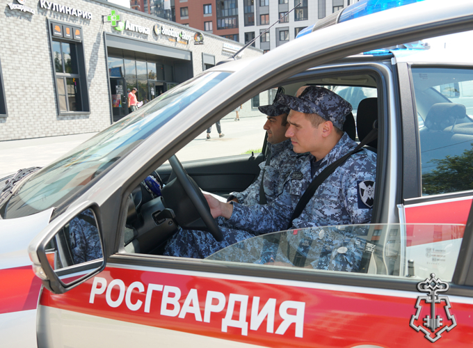Более 240 раз за неделю росгвардейцы в воронежской области выезжали по сигналу "тревога"