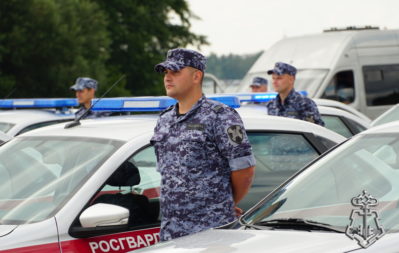 Более 220 раз за неделю Росгвардейцы в Воронежской области выезжали по сигналу "Тревога"