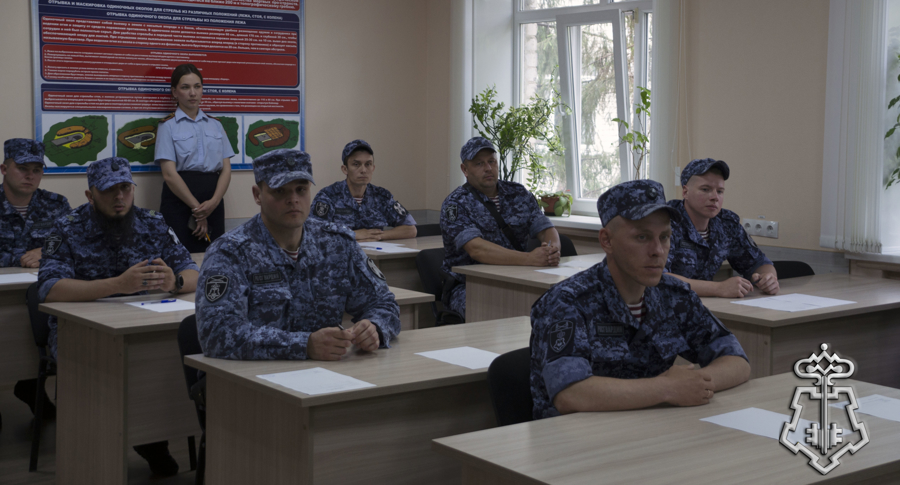Второй этап Всероссийского конкурса профессионального мастерства среди сотрудников групп задержания вневедомственной охраны росгвардии прошел в Воронеже