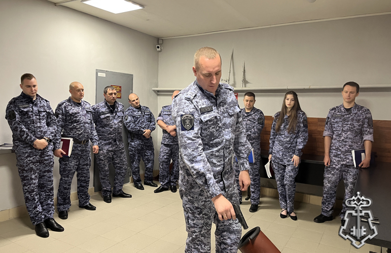 В Управлении вневедомственной охраны Росгвардии Воронежской области провели комплексное занятие по выполнению требований безопасности 