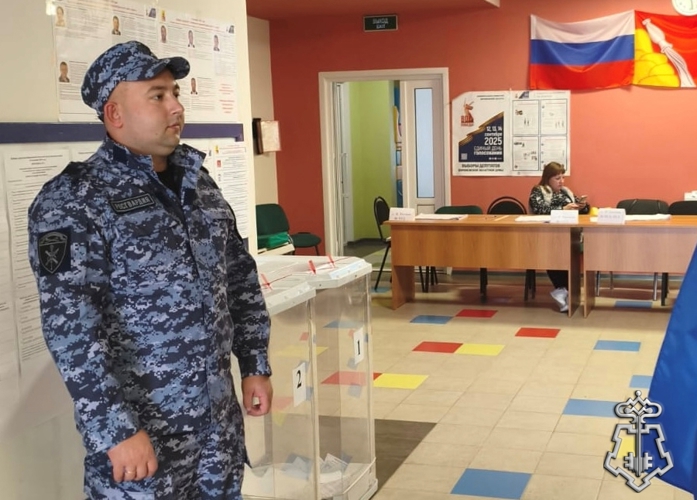 Росгвардейцы обеспечили безопасность в период проведения выборов депутатов Воронежской областной и городской дум