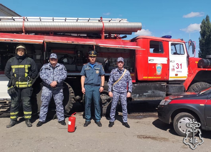В Воронежской области Росгвардия провела пожарно-тактическое учение в школе