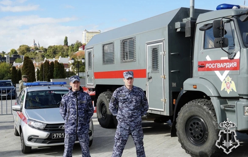 Офицеры Росгвардии поздравили новоиспеченных юнармейцев со вступлением в патриотическое движение