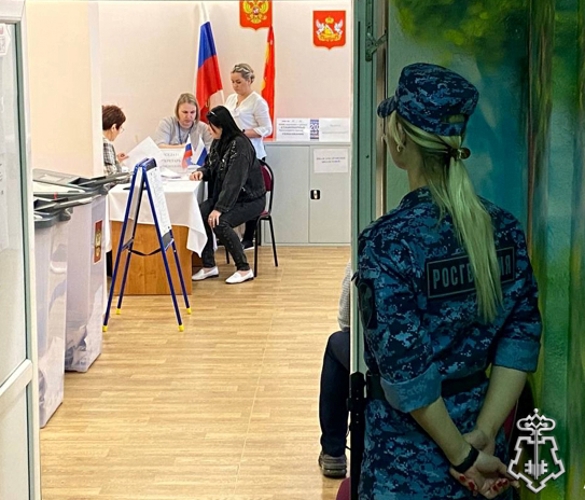 Росгвардейцы обеспечили безопасность в период проведения выборов депутатов Воронежской областной и городской дум