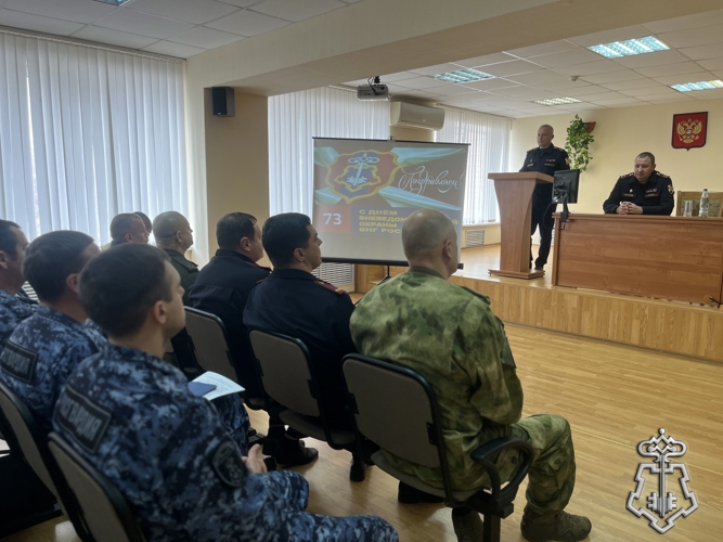 Лучших специалистов вневедомственной охраны наградили в Воронеже 