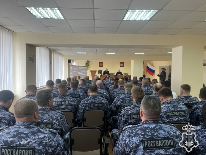 Лучших специалистов вневедомственной охраны наградили в Воронеже 