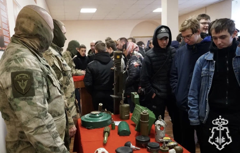 Патриотическую акцию «Открытая Росгвардия - Всероссийский день призывника» провели росгвардейцы в Воронеже