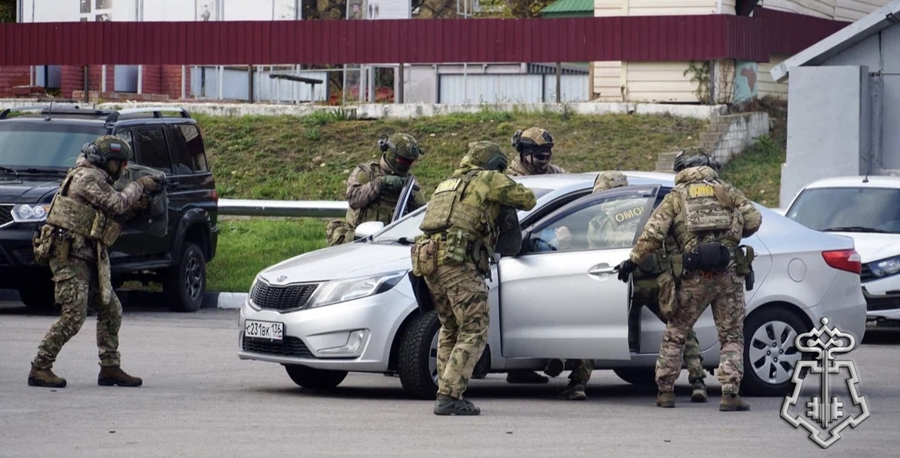 Патриотическую акцию «Открытая Росгвардия - Всероссийский день призывника» провели росгвардейцы в Воронеже