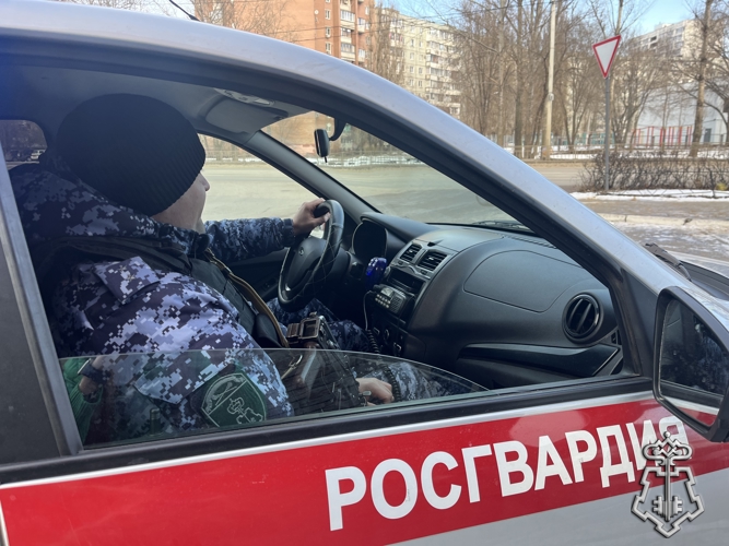 БОЛЕЕ 220 РАЗ ЗА НЕДЕЛЮ РОСГВАРДЕЙЦЫ В ВОРОНЕЖСКОЙ ОБЛАСТИ ВЫЕЗЖАЛИ ПО СИГНАЛУ «ТРЕВОГА»