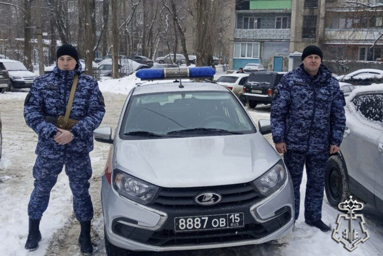 Сотрудники вневедомственной охраны Воронежа помогли гражданке найти телефон