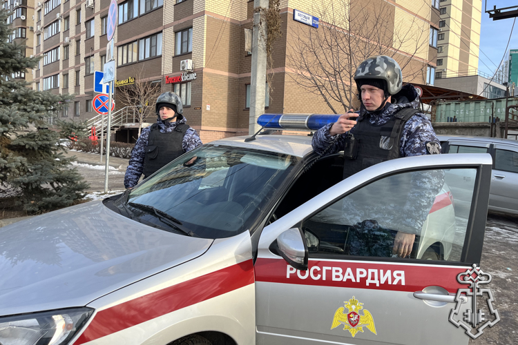БОЛЕЕ 220 РАЗ ЗА НЕДЕЛЮ РОСГВАРДЕЙЦЫ В ВОРОНЕЖСКОЙ ОБЛАСТИ ВЫЕЗЖАЛИ ПО СИГНАЛУ «ТРЕВОГА»