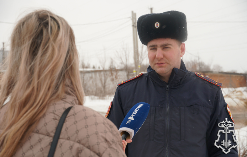 «ОДИН ДЕНЬ С ВНЕВЕДОМСТВЕННОЙ ОХРАНОЙ» - В ПРЕДДВЕРИИ 10-ЛЕТИЯ УПРАВЛЕНИЕ РОСГВАРДИИ ПО ВОРОНЕЖСКОЙ ОБЛАСТИ ЗНАКОМИТ С ТОНКОСТЯМИ ПРОФЕССИИ