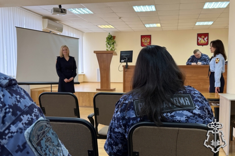 В УПРАВЛЕНИИ ВНЕВЕДОМСТВЕННОЙ ОХРАНЫ ВОРОНЕЖСКОЙ ОБЛАСТИ ПРОШЛА АТТЕСТАЦИЯ СОТРУДНИКОВ