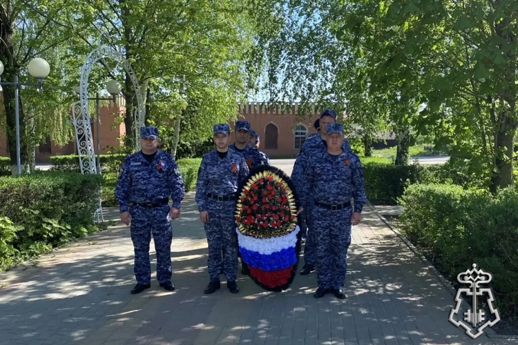 Сотрудники вневедомственной охраны Воронежской области присоеднились к акции " На страже памяти" 